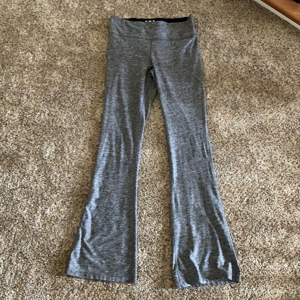 Pink brand yoga pants